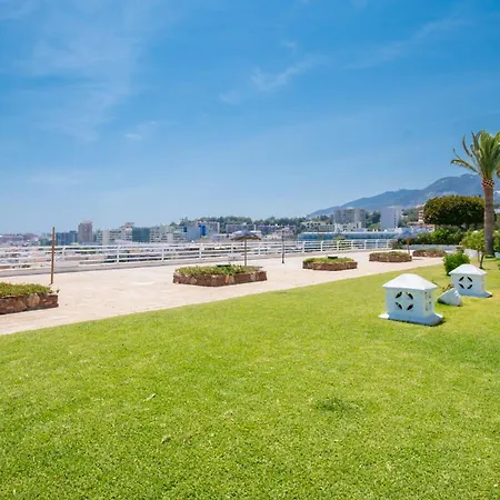 Cubo's Estudio Castillo De Santa Clara